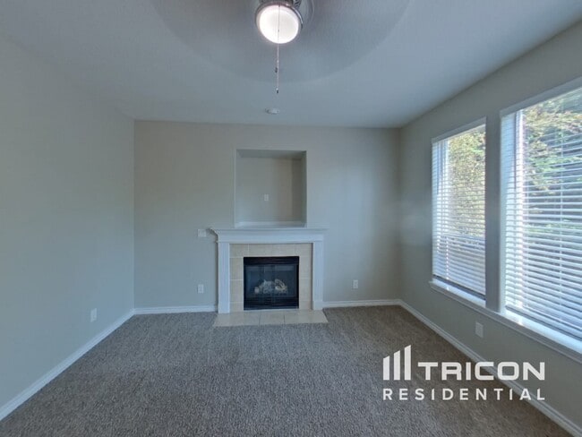 16050 SW Loon Dr in Beaverton, OR - Building Photo - Building Photo