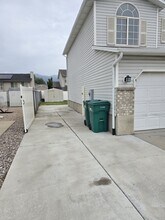 1134 N 2525 W in Layton, UT - Building Photo - Building Photo