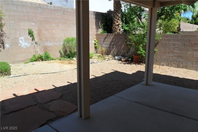 3741 Grand Viewpoint Ct