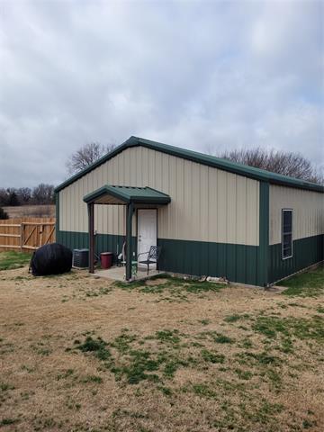 1583 CR-4757 in Boyd, TX - Building Photo - Building Photo