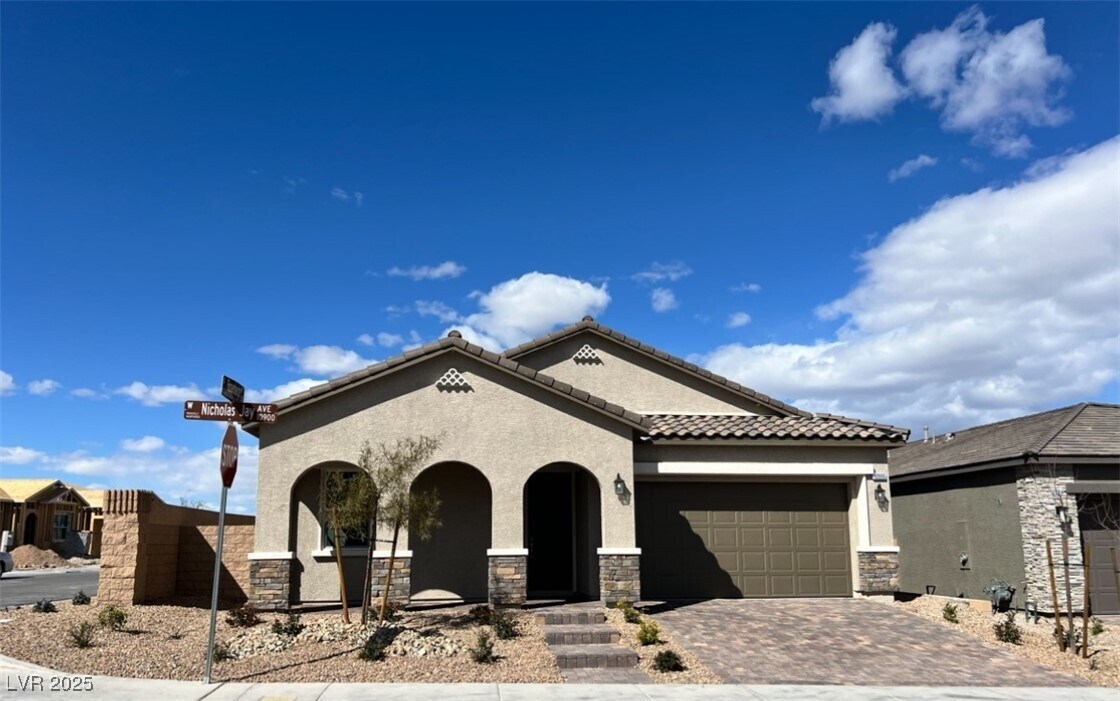10990 Nicholas Jay Ave in Las Vegas, NV - Building Photo