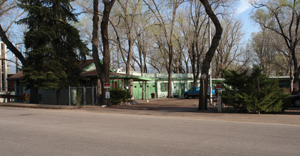 Navajo Apartments in Colorado Springs, CO - Foto de edificio - Building Photo