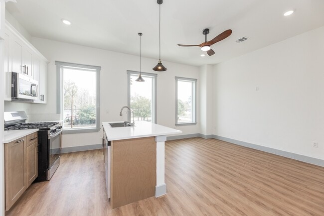 property at 704 S 1st St