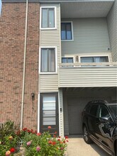 6271 Architrave Dr SE in Grand Rapids, MI - Building Photo - Building Photo