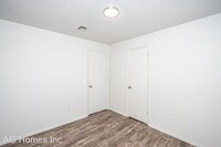 3920 Dentwood Terrace photo'