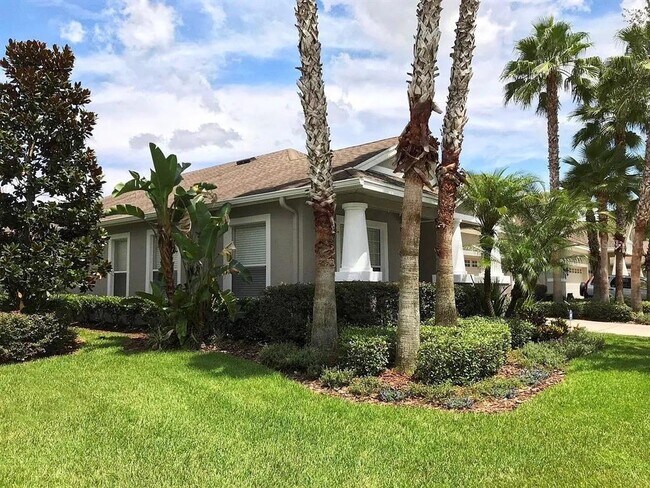 20117 Heritage Point Dr in Tampa, FL - Building Photo - Building Photo