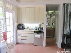 5578 Pia St in Honolulu, HI - Building Photo - Building Photo