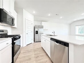 376 Texas Ave in Farmington, AR - Building Photo - Building Photo