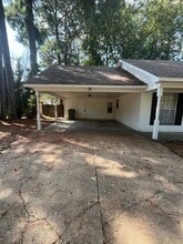 5245 Scrivener Dr in Memphis, TN - Building Photo - Building Photo