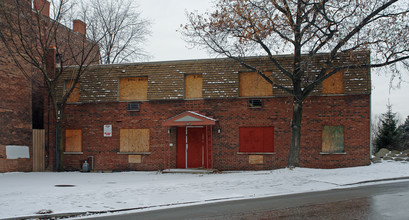 2805 W McMicken Ave in Cincinnati, OH - Building Photo - Building Photo