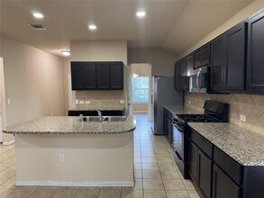 11216 Dawes Pl in Austin, TX - Building Photo - Building Photo