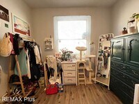 1730 Edgley St photo'