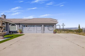 47298 Twin Pines Rd in Banning, CA - Building Photo - Building Photo