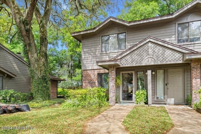 property at 1909 University Blvd S