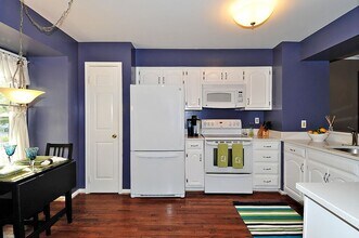 4745 Columbia Rd in Ellicott City, MD - Building Photo - Building Photo