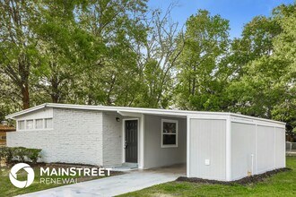 6924 Clovis Rd in Jacksonville, FL - Building Photo - Building Photo