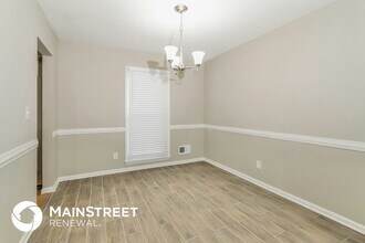 4303 Accomack Dr in Louisville, KY - Building Photo - Building Photo