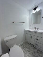 307 N Sycamore St in Lagrange, IN - Building Photo - Building Photo