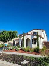 835 Berryessa Way in Plumas Lake, CA - Building Photo - Building Photo