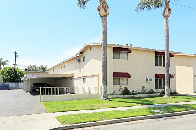12592 Keel Ave in Garden Grove, CA - Foto de edificio - Building Photo