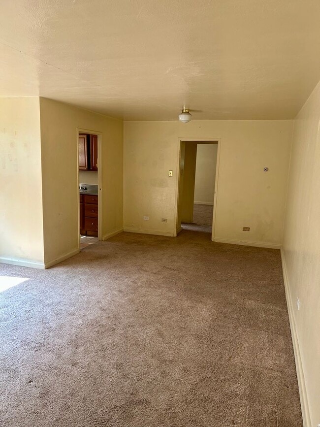 property at 5700 Fifth Ave