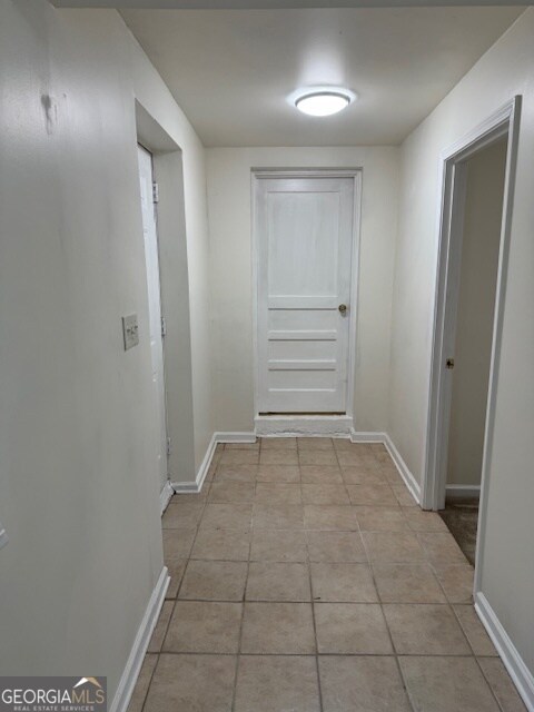 2237 Emerald Castle Dr in Decatur, GA - Building Photo - Building Photo