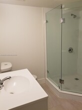 10847 NW 7th St, Unit 16 in Miami, FL - Building Photo - Building Photo