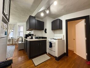 111 Jersey St in Boston, MA - Building Photo - Building Photo