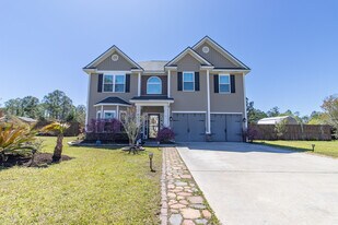 126 Owens St NE in Ludowici, GA - Building Photo