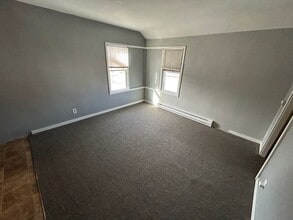 500 W Main St in La Porte City, IA - Building Photo - Building Photo