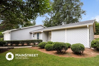 1815 Quailwood Dr in Stone Mountain, GA - Building Photo - Building Photo