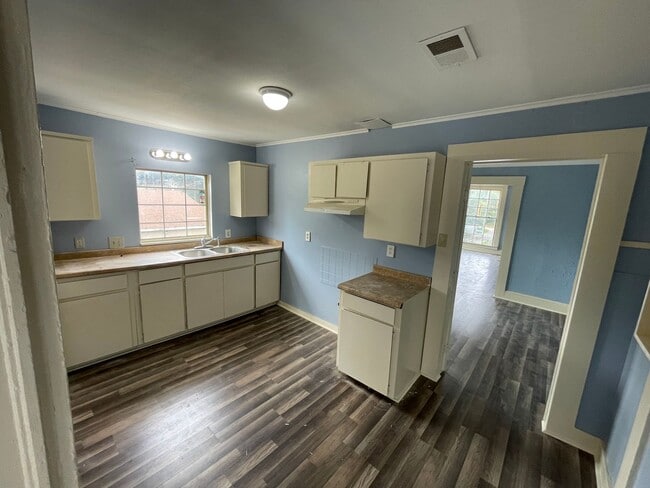 2859 Milam St in Shreveport, LA - Foto de edificio - Building Photo