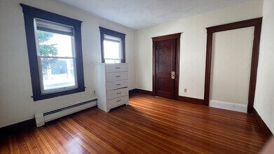 46 Sunset Rd, Unit 1 in Somerville, MA - Building Photo - Building Photo