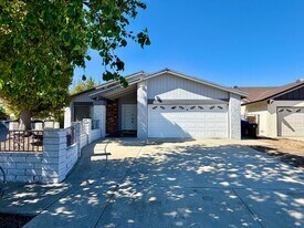 7401 Delco Pl in Los Angeles, CA - Building Photo