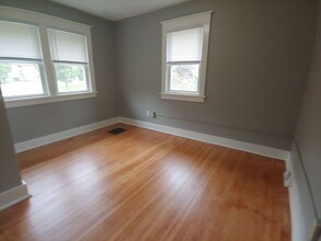 616-618 Spear Ave in Duluth, MN - Building Photo - Building Photo