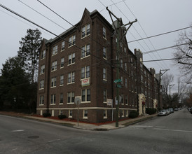 Oliver Hall Apartments in Philadelphia, PA - Building Photo - Building Photo