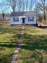 3901 Fairlawn Ct in Knoxville, TN - Building Photo