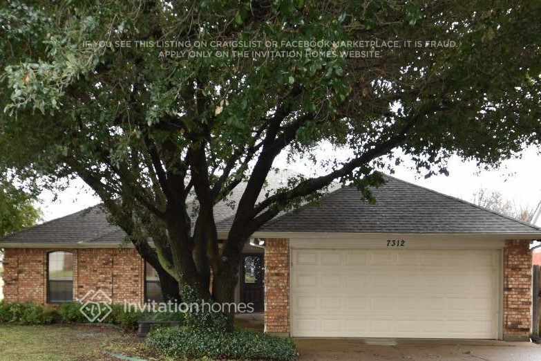 7312 Andrea Ct in North Richland Hills, TX - Building Photo