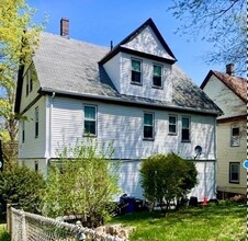 34 Arlington St, Unit 1 in Boston, MA - Building Photo - Building Photo