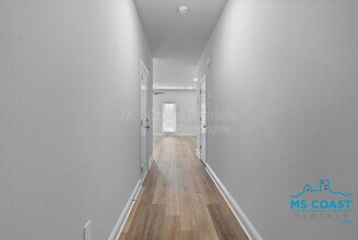 12226 Frazier Ln in Gulfport, MS - Building Photo - Building Photo