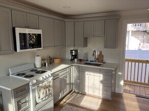 3601 Alabama Ave NE, Unit 3601 B in St. Petersburg, FL - Building Photo - Building Photo