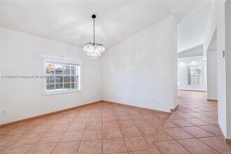 14242 SW 46th Terrace in Miami, FL - Building Photo - Building Photo