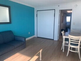 5-B Riptide Bch Clb in Myrtle Beach, SC - Building Photo