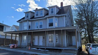 31 Shaw St, Unit 31D Shaw St. in Sanford, ME - Building Photo