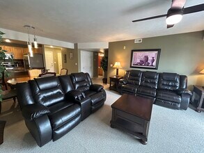 1195 Privet Dr in Cottonwood Heights, UT - Building Photo - Building Photo