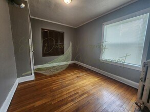 2807 Gillham Rd in Kansas City, MO - Building Photo - Building Photo