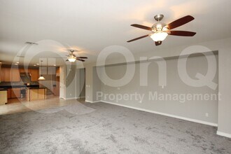 19134 E Lark Dr in Queen Creek, AZ - Building Photo - Building Photo