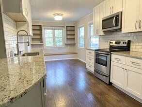 301 Rogers Ave in Greenville, SC - Building Photo - Building Photo