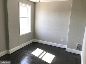 429 N 40th St in Philadelphia, PA - Building Photo - Building Photo