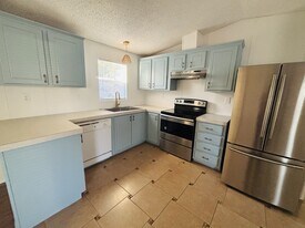 7245 Fairbanks N H Rd in Houston, TX - Building Photo